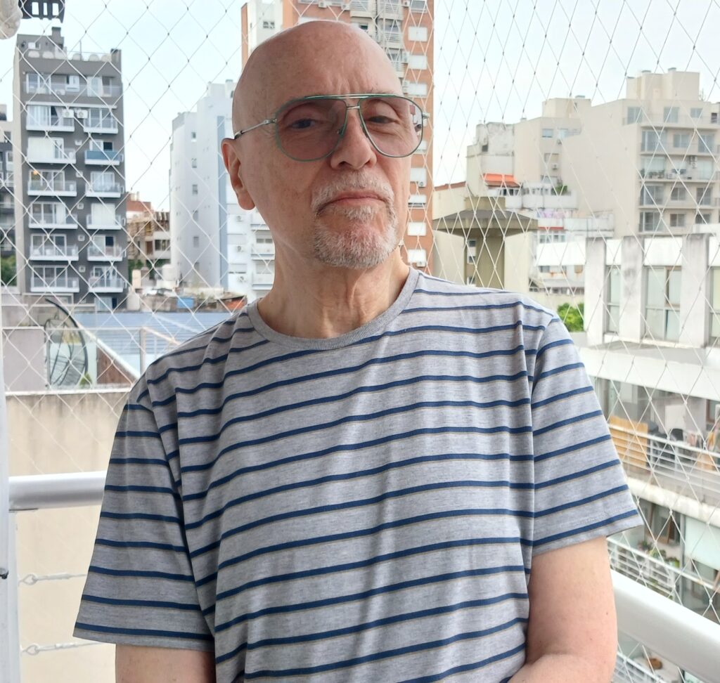 Siete poemas de Rolando Revagliatti, de su libro Habría abrir